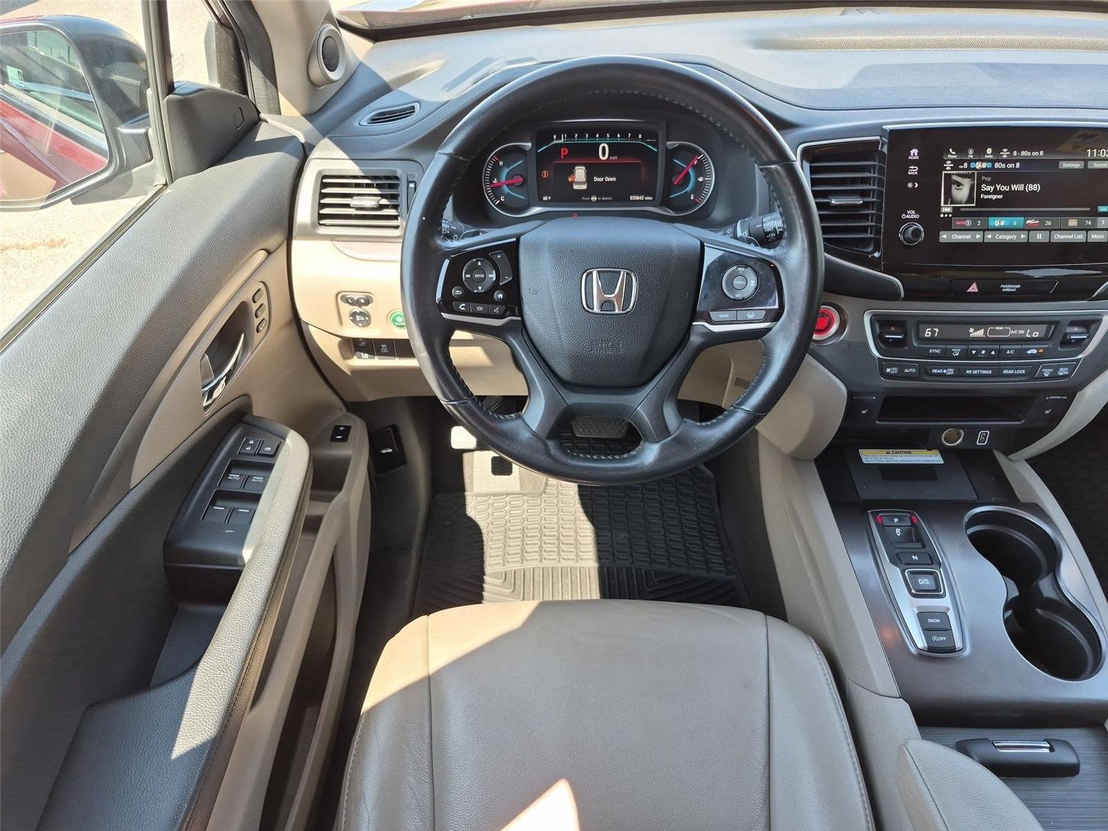 Used 2022 DEEP SCARLET PEARL Honda SE image 34