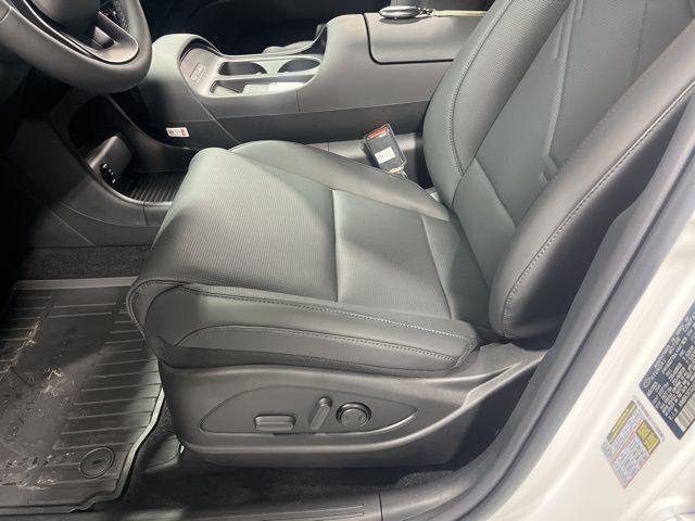 New 2026 White Hyundai XRT Pro image 7