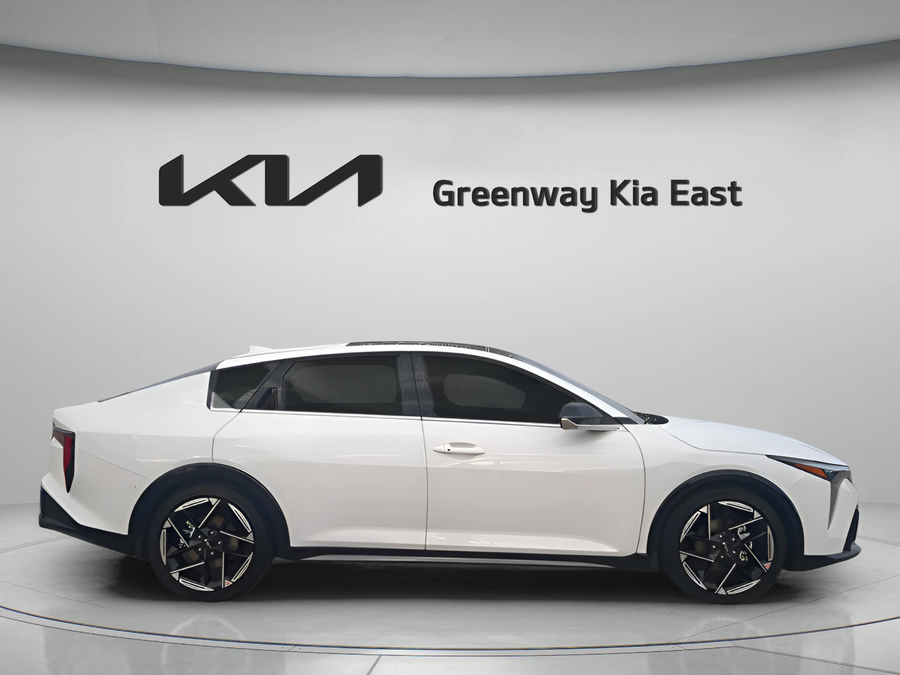 New 2026 Snow White Pearl Kia GT-Line image 9