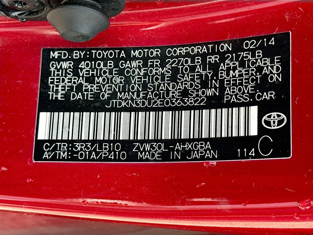 Used 2014 Red Toyota Five image 38