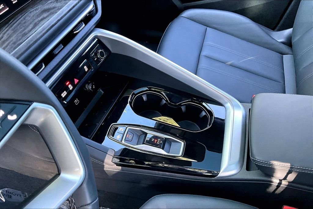 Used 2025 White Audi 2.0T Premium image 18