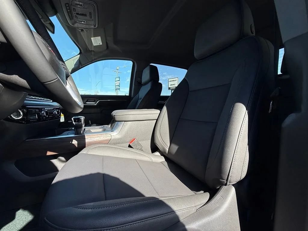 New 2026 Sterling Metallic GMC SLT image 33