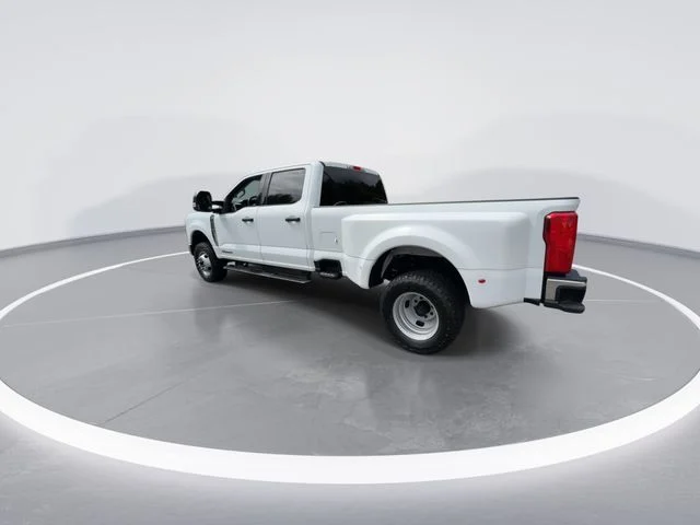 Used 2026 White Ford XLT image 6