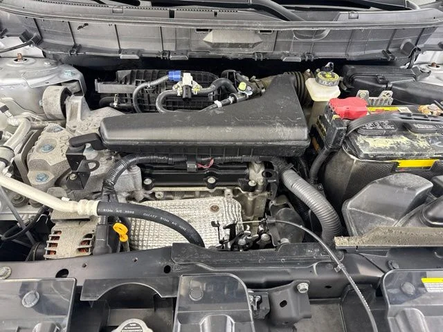 Used 2017 Silver Nissan SV image 17