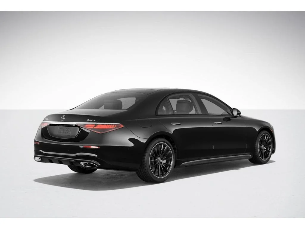 Used 2025 Black Mercedes-Benz S 580e image 21