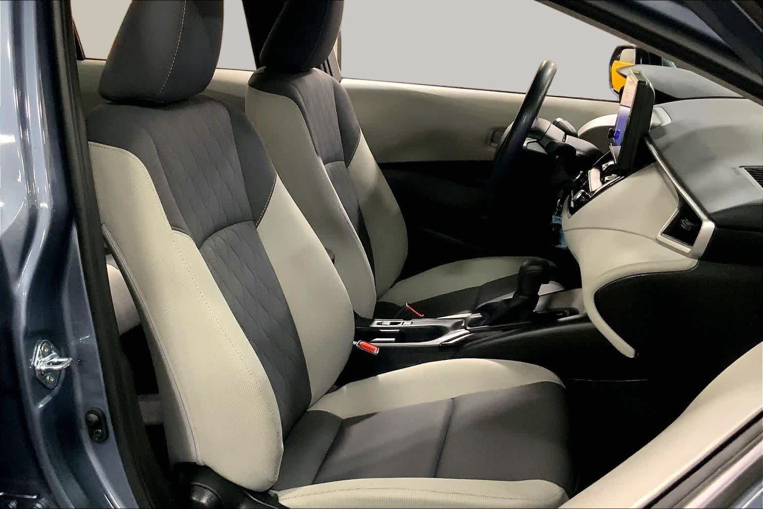 Used 2025 Celestite Toyota LE image 9