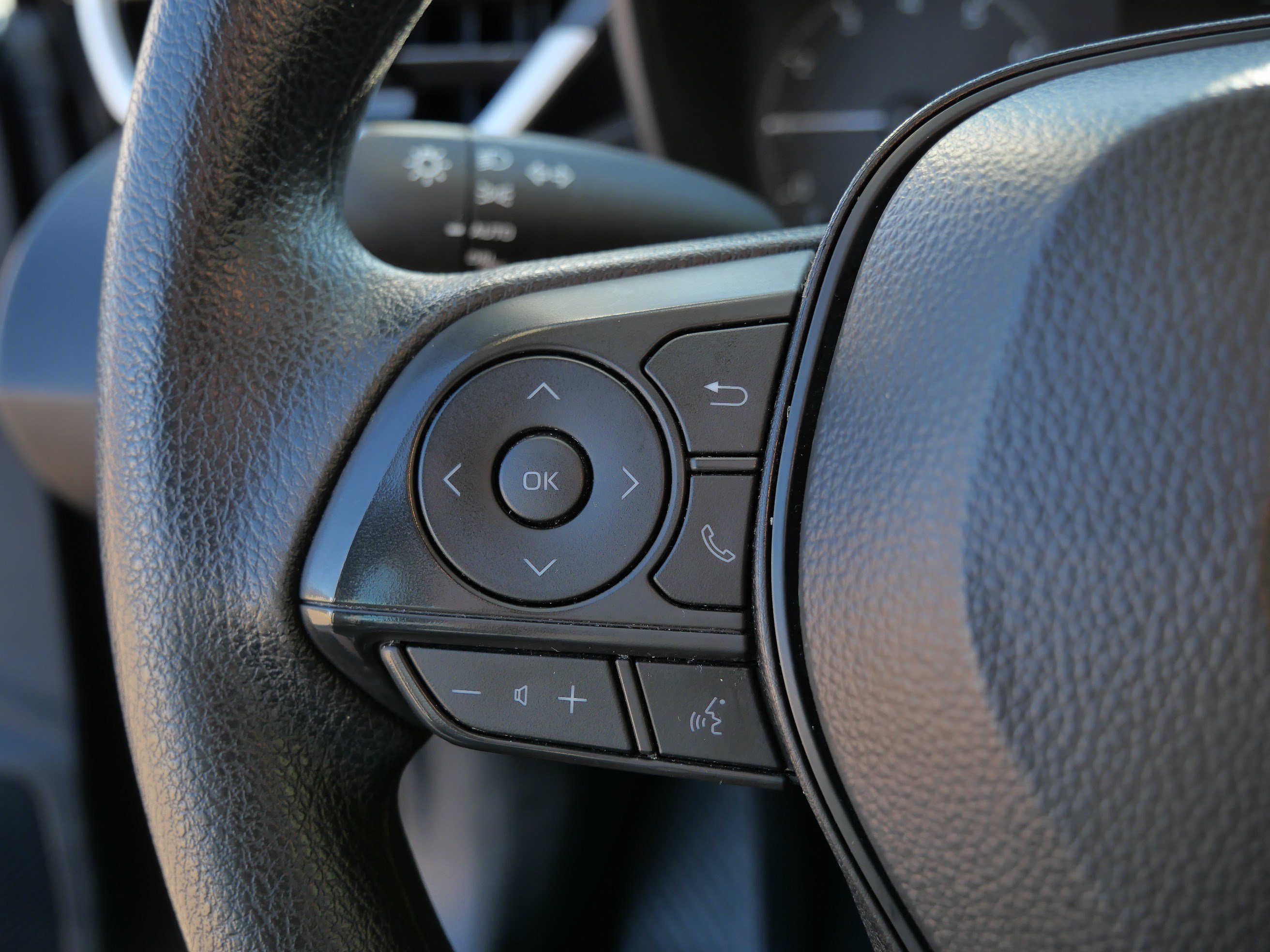 Certified Used 2025 Blueprint Toyota LE image 27