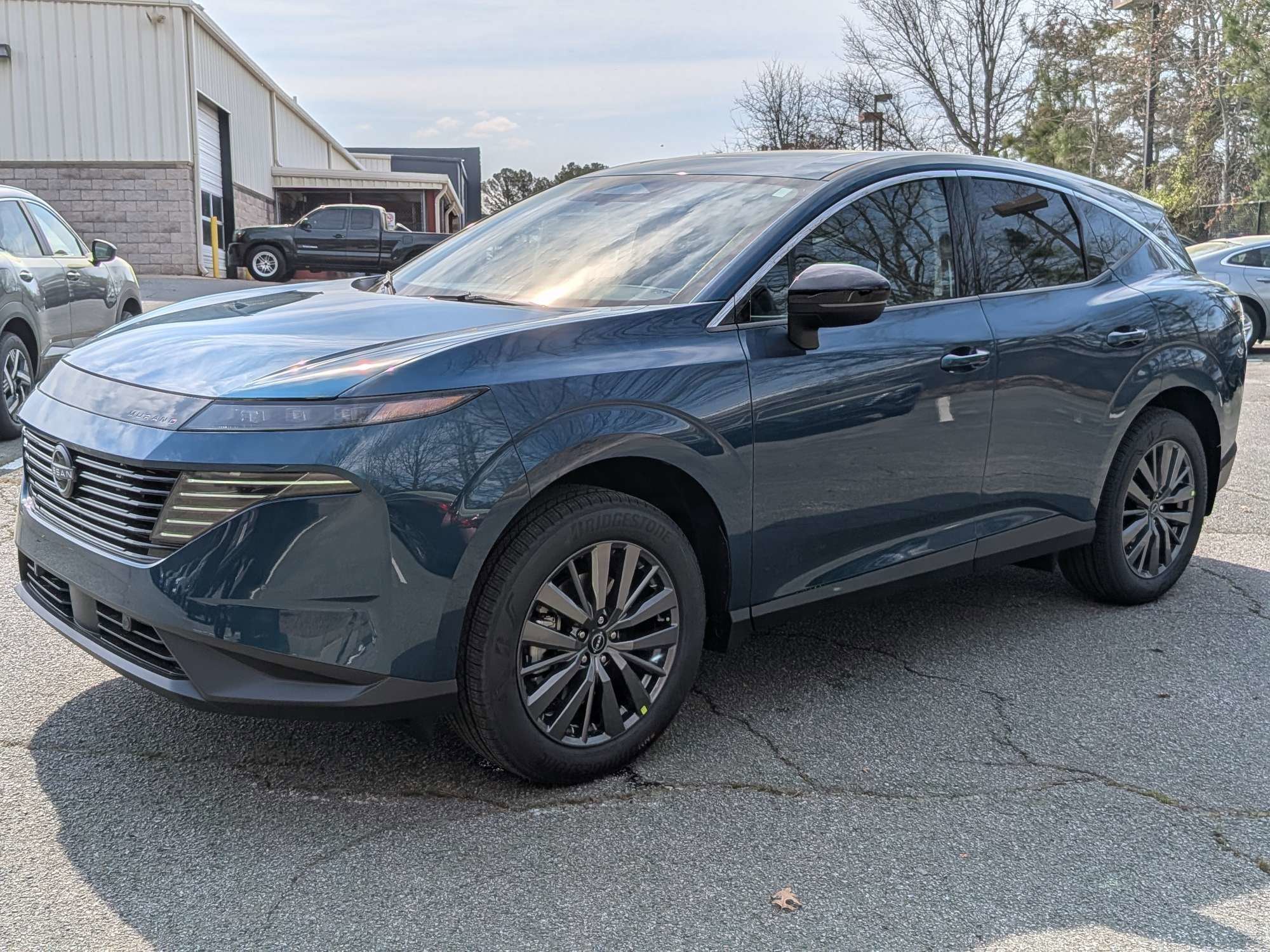 New 2026 Blue Nissan SL image 6
