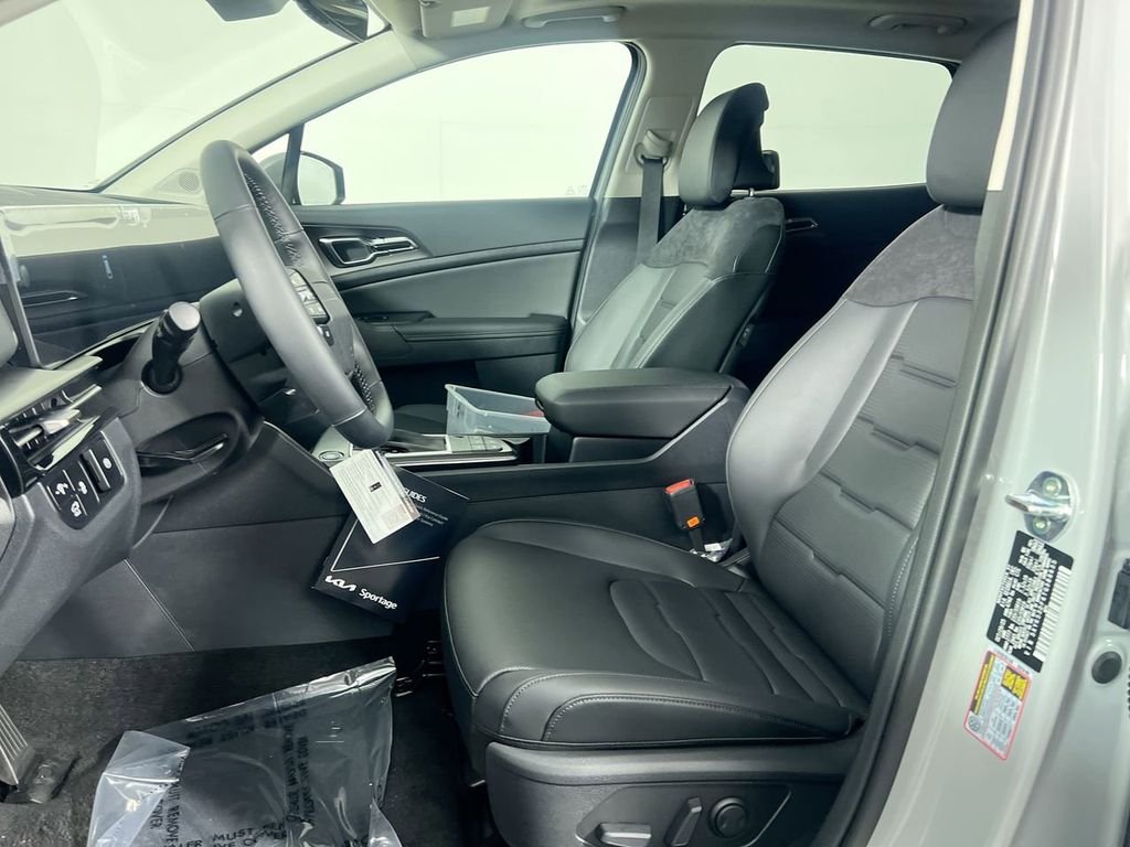 New 2026 Wolf Gray Kia SX Prestige image 13