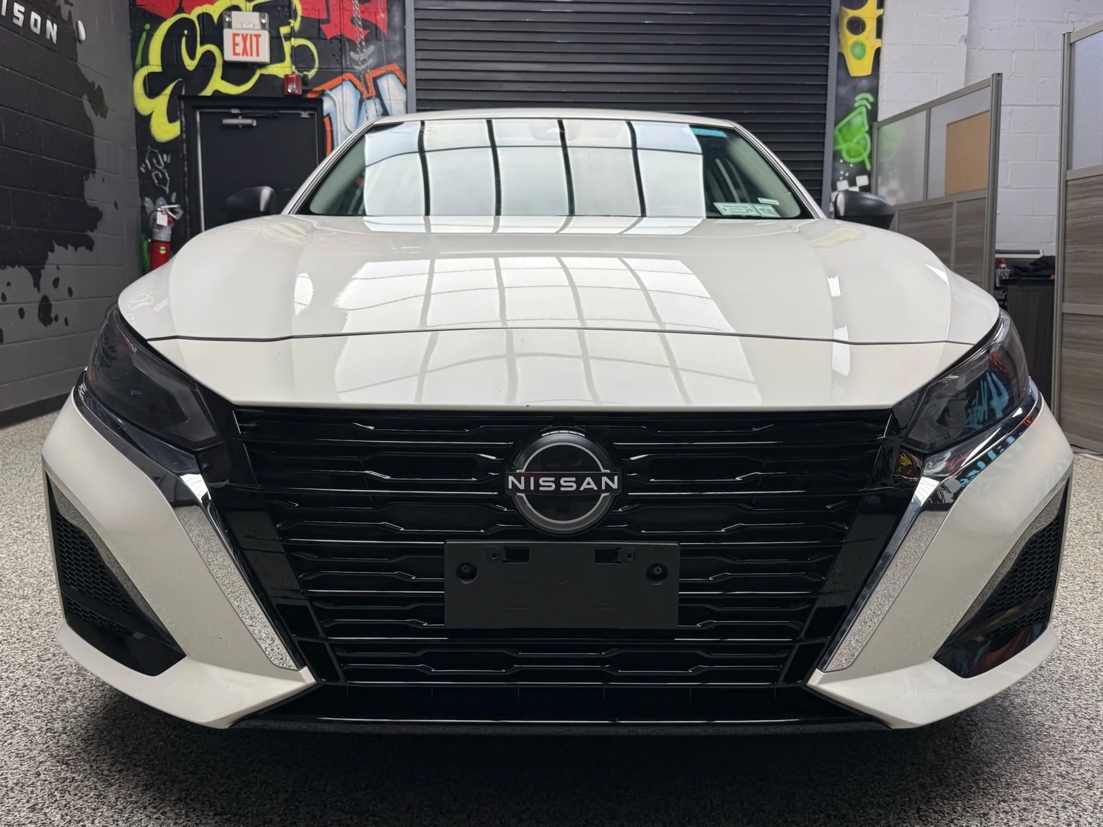 Used 2024 Glacier White (qak) Nissan 2.5 S image 2