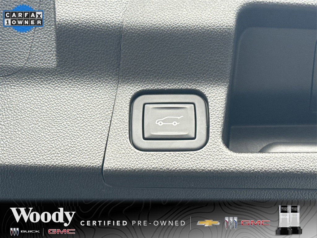 2023 GMC ACADIA - Image 32