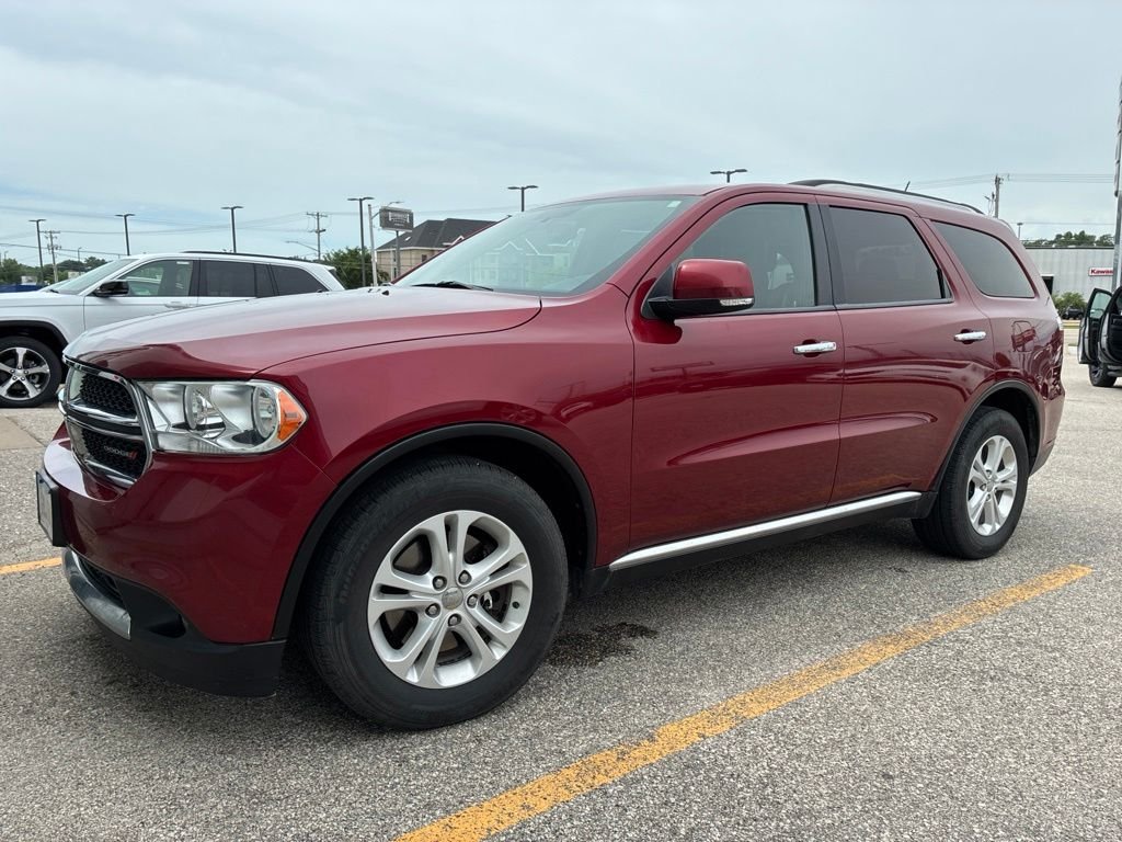 Used 2013 Red Dodge Crew image 2