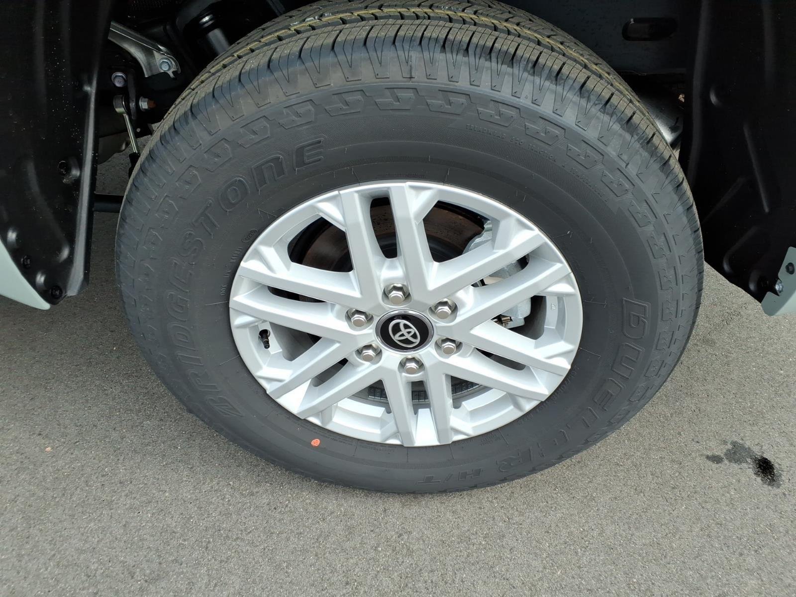 Used 2025 Lunar Rock Toyota SR5 image 15