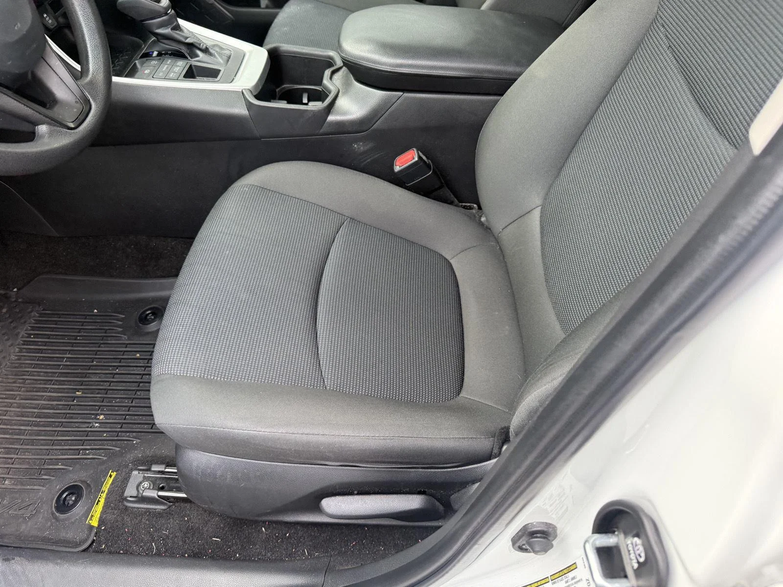 Used 2024 Ice Cap Toyota LE image 10
