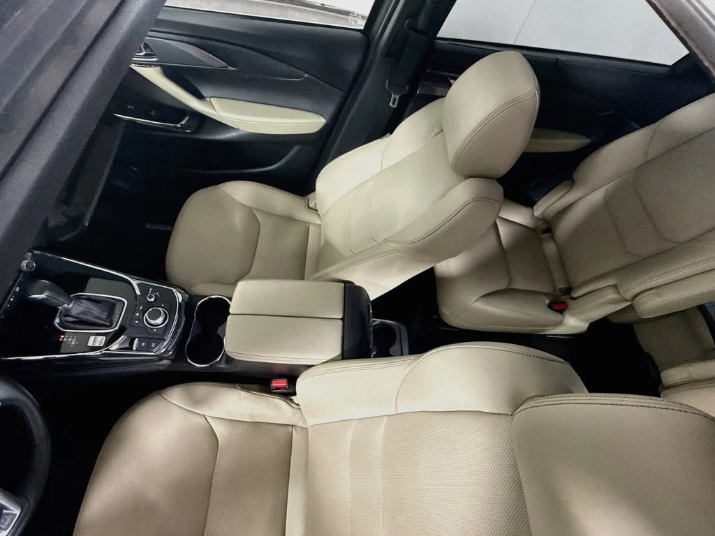 Used 2020 Snowflake White Pearl Mica Mazda Grand Touring image 21