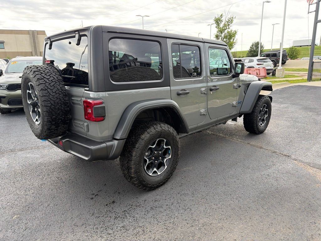 Used 2023 Gray Jeep Rubicon 4xe image 7