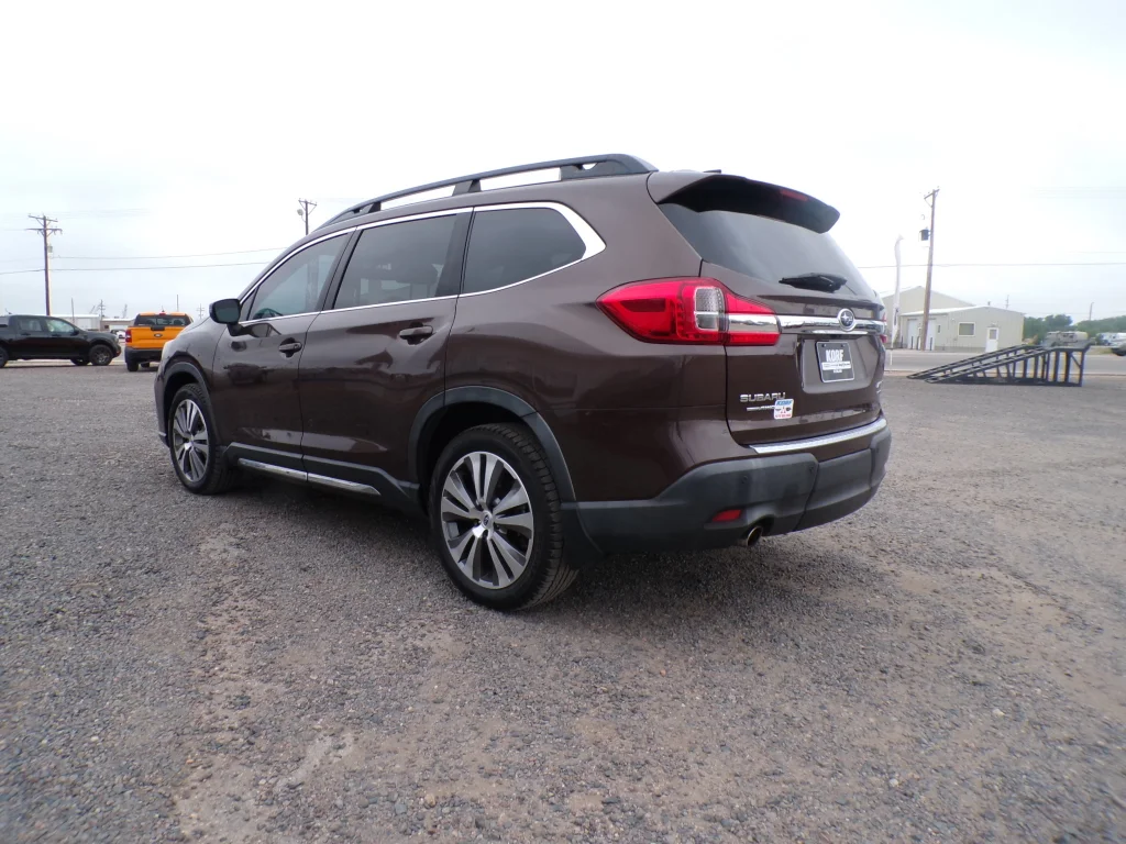 Used 2020 Cinnamon Brown Pearl Subaru Limited image 8