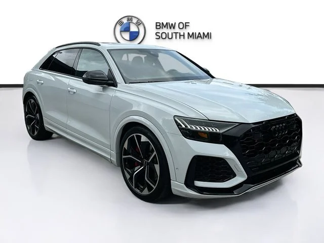 2024 Audi RS Q8