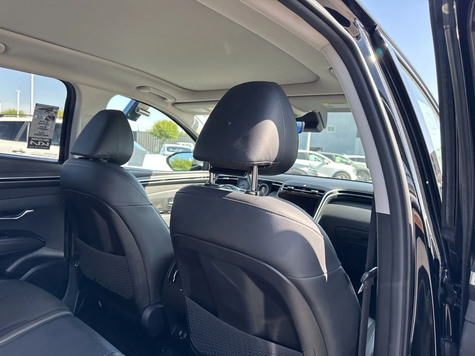 Used 2022 Phantom Black Hyundai Limited image 27