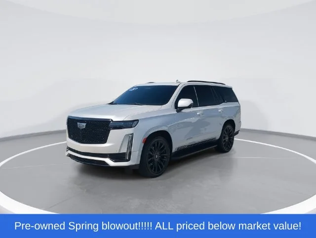 Used 2021 White Cadillac Sport Platinum image 4