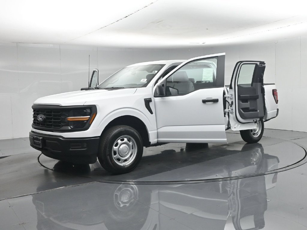 New 2026 Oxford White Ford XL image 29
