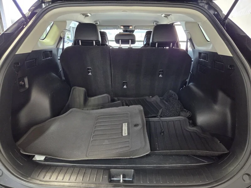 Used 2024 Ebony Black KIA EX FWD image 17