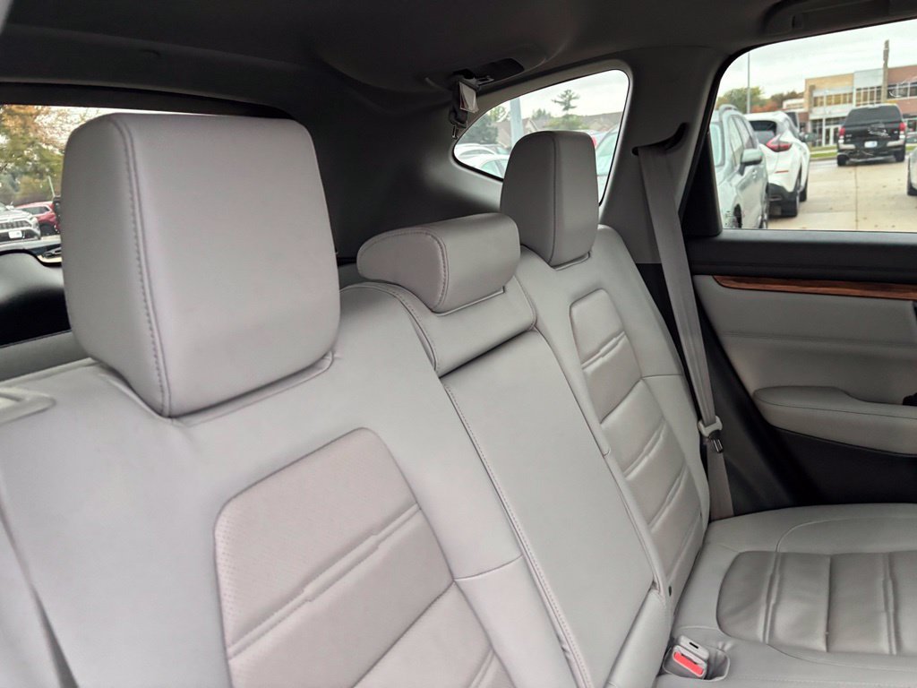 Used 2018 Silver Honda EX-L image 22