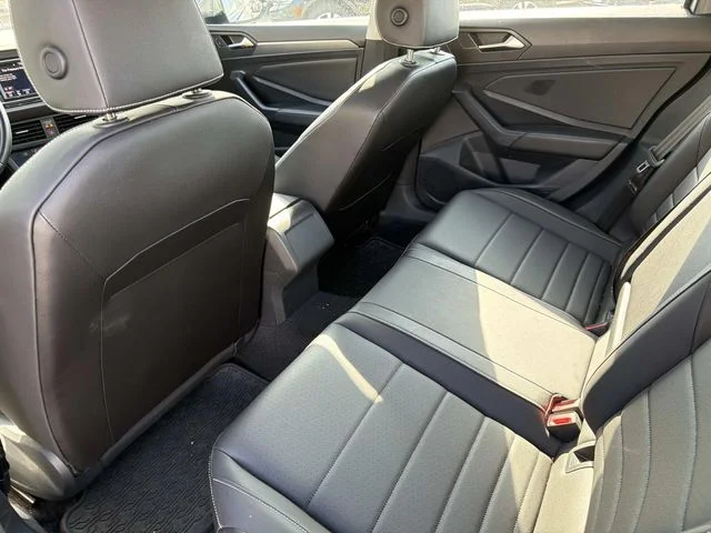Certified Used 2023 Gray Volkswagen 1.5T SE image 9