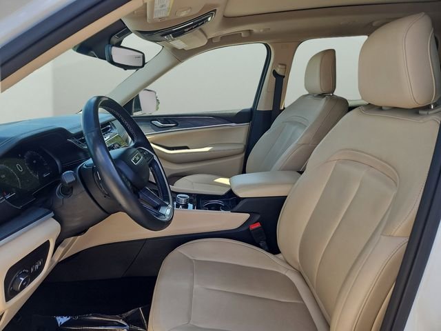 Used 2021 Bright White Clearcoat Jeep Limited image 19