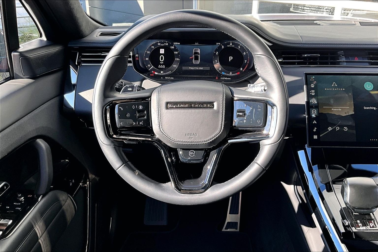 Used 2025 Brown Land Rover SV Edition Two image 5