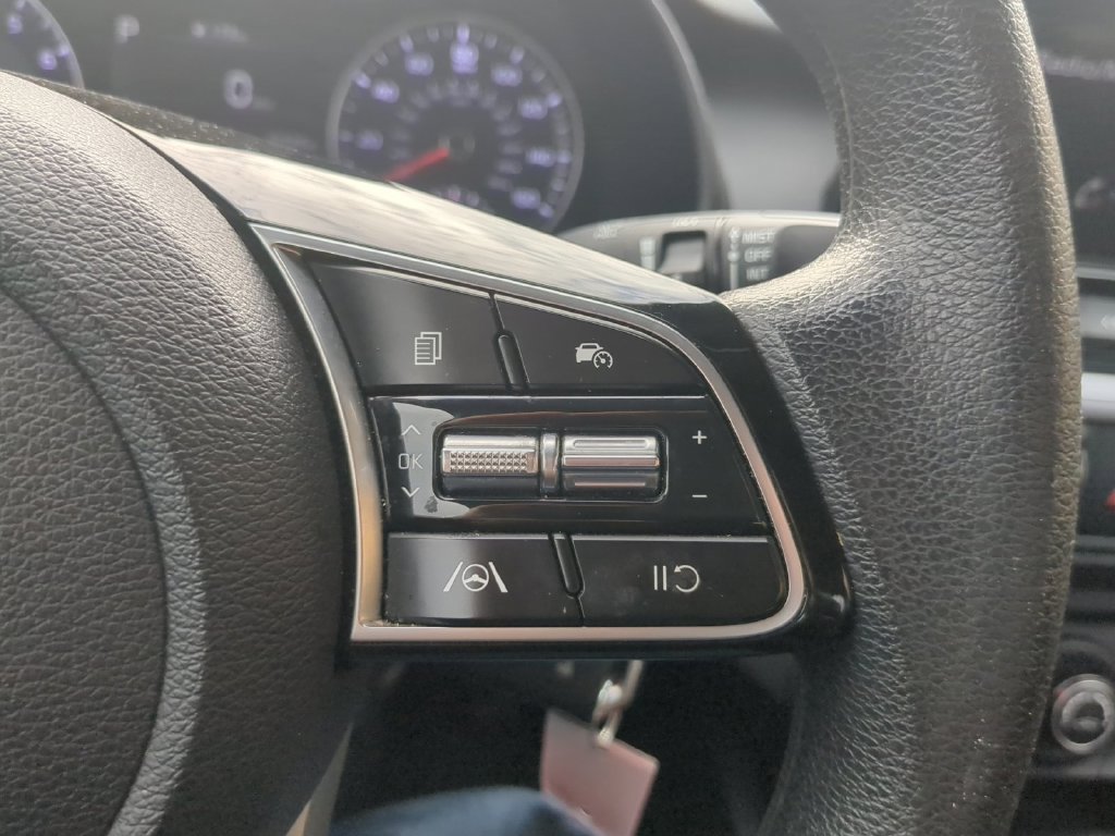 Used 2022 Gravity Gray Kia FE image 25