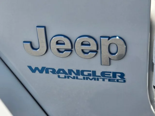 Used 2022 White Jeep Unlimited Sahara 4xe image 34