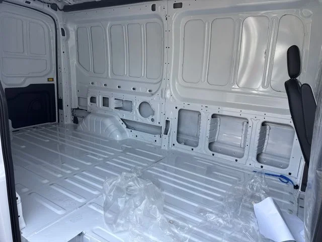 New 2026 Oxford White Ford Cargo Van image 13