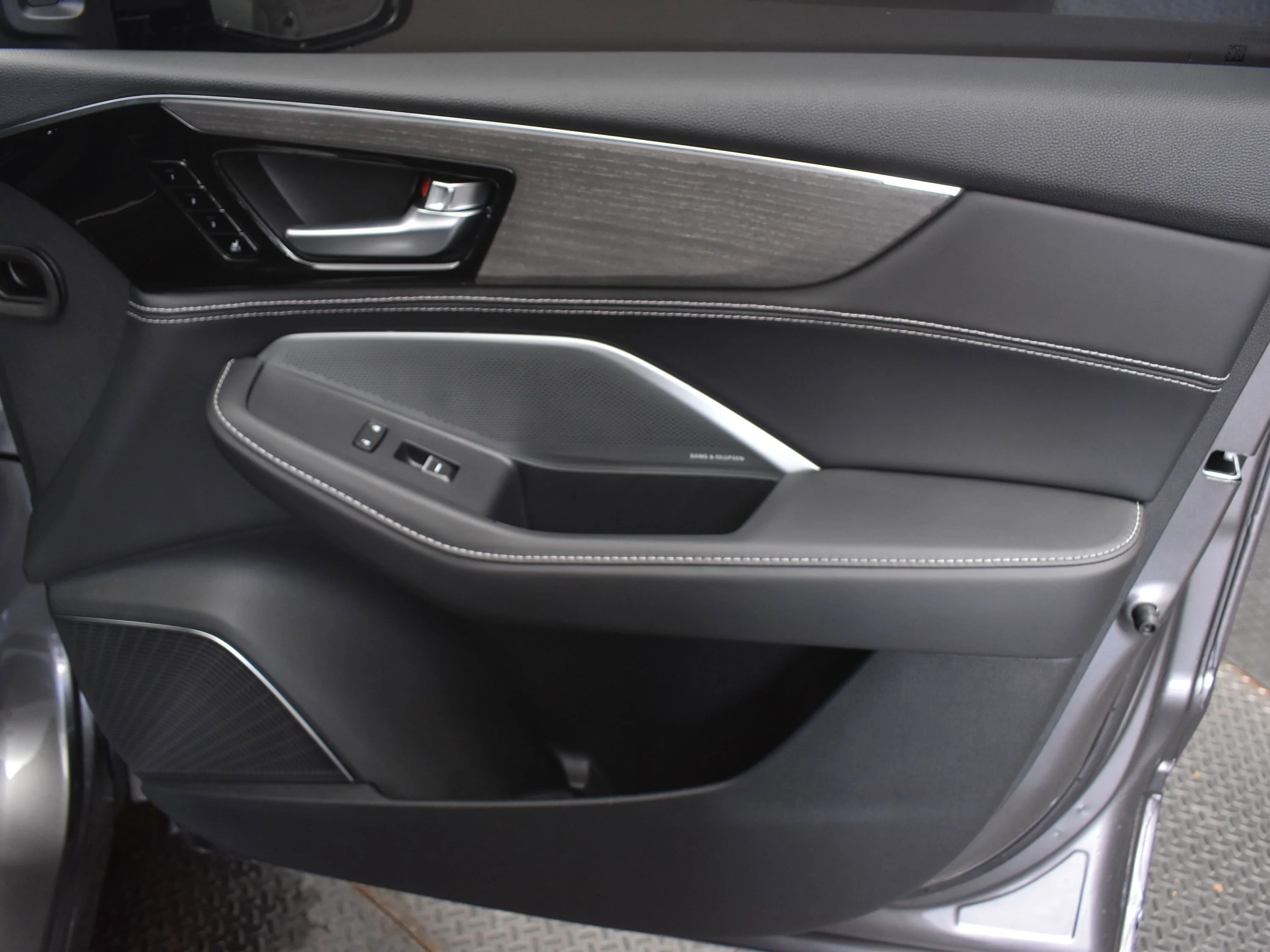 New 2026 Gray Acura w/Advance Package image 31