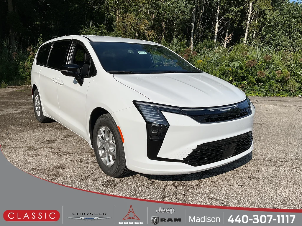 New 2027 Bright White Clear-Coat Exterior Paint Chrysler Select image 1