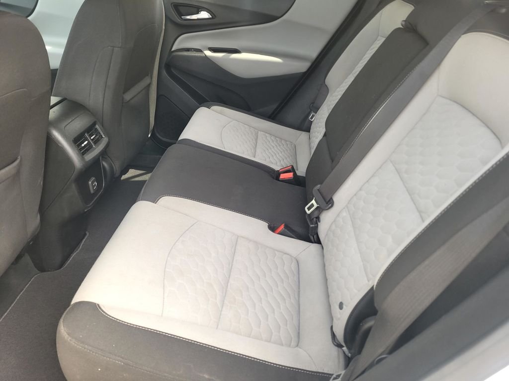 Used 2019 White Chevrolet LS image 11