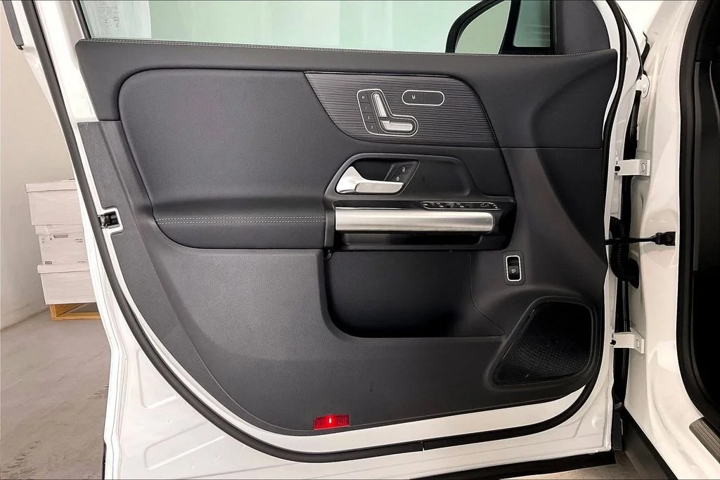 New 2026 Polar White Mercedes-Benz GLA 250 image 22