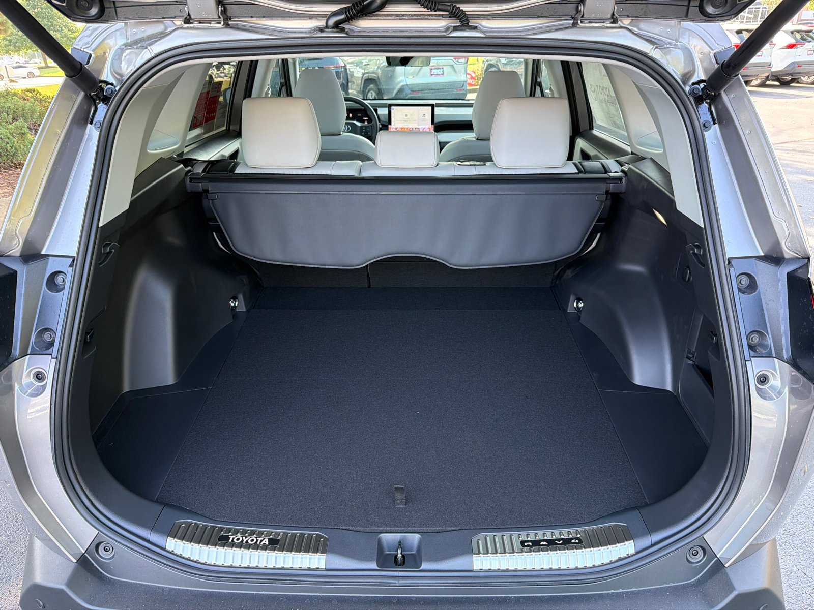 New 2026 Meteor Shower Toyota XLE Premium image 18