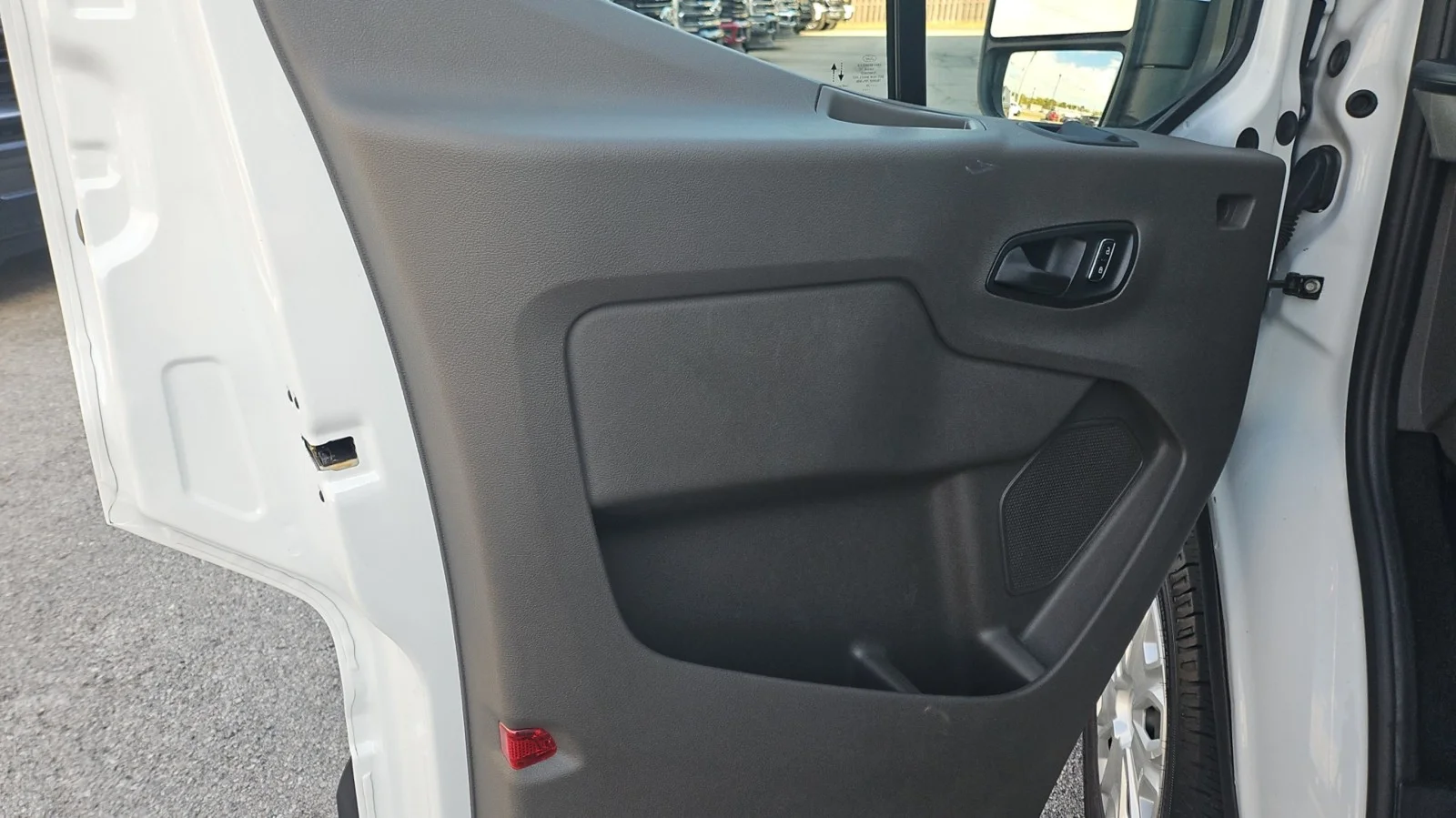 Used 2024 Oxford White Clearcoat Ford XLT RWD image 10