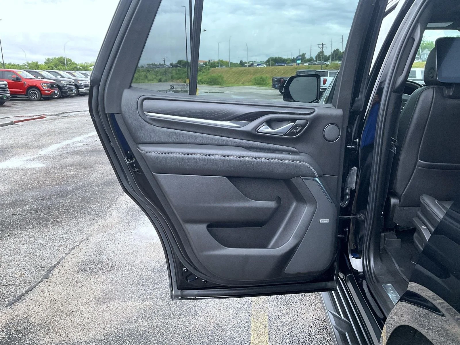 Used 2021 Black GMC Denali image 22
