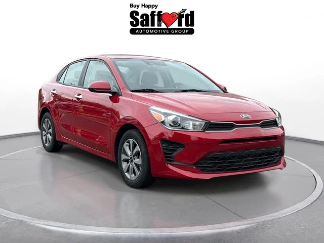 Used 2023 Red Kia S image 9