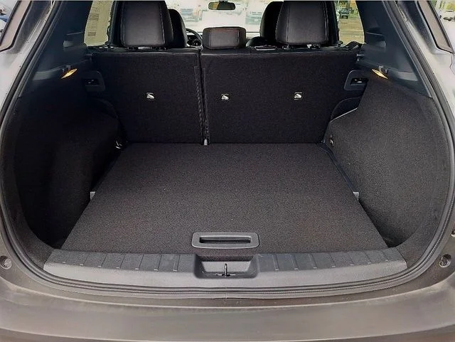 2026 Nissan KICKS SR - Photo 22