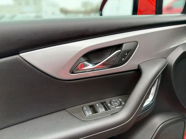 2025 Chevrolet Blazer 2LT - Photo 22