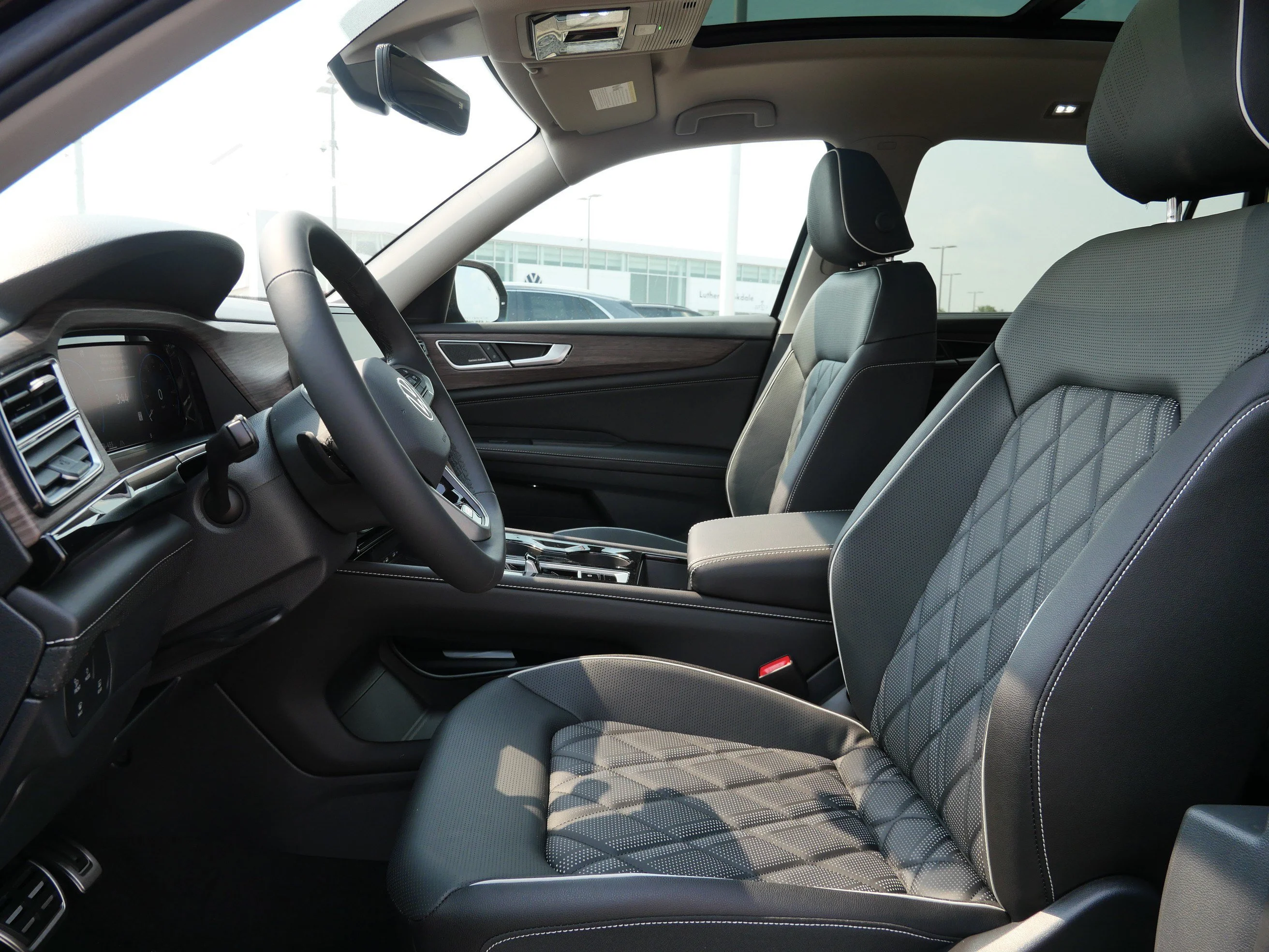 New 2026 Deep Black Pearl Volkswagen 2.0T SEL Premium R-Line image 4