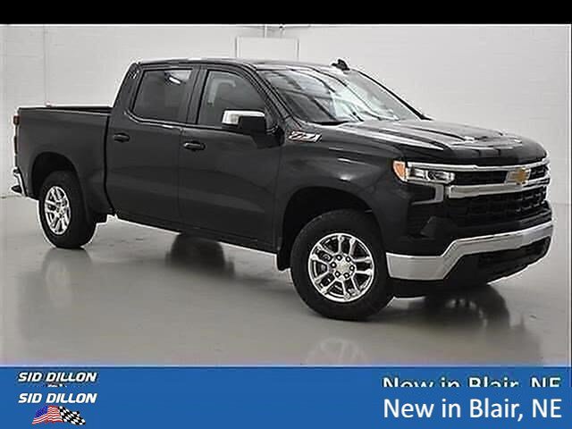 New 2026 Black Chevrolet LT image 12