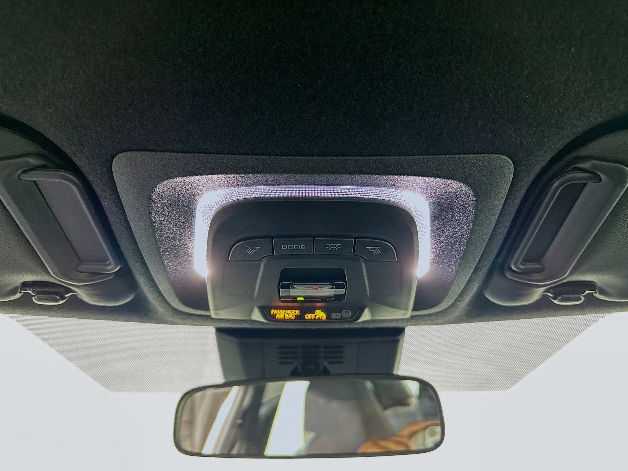 Used 2026 Ice Toyota SE image 18