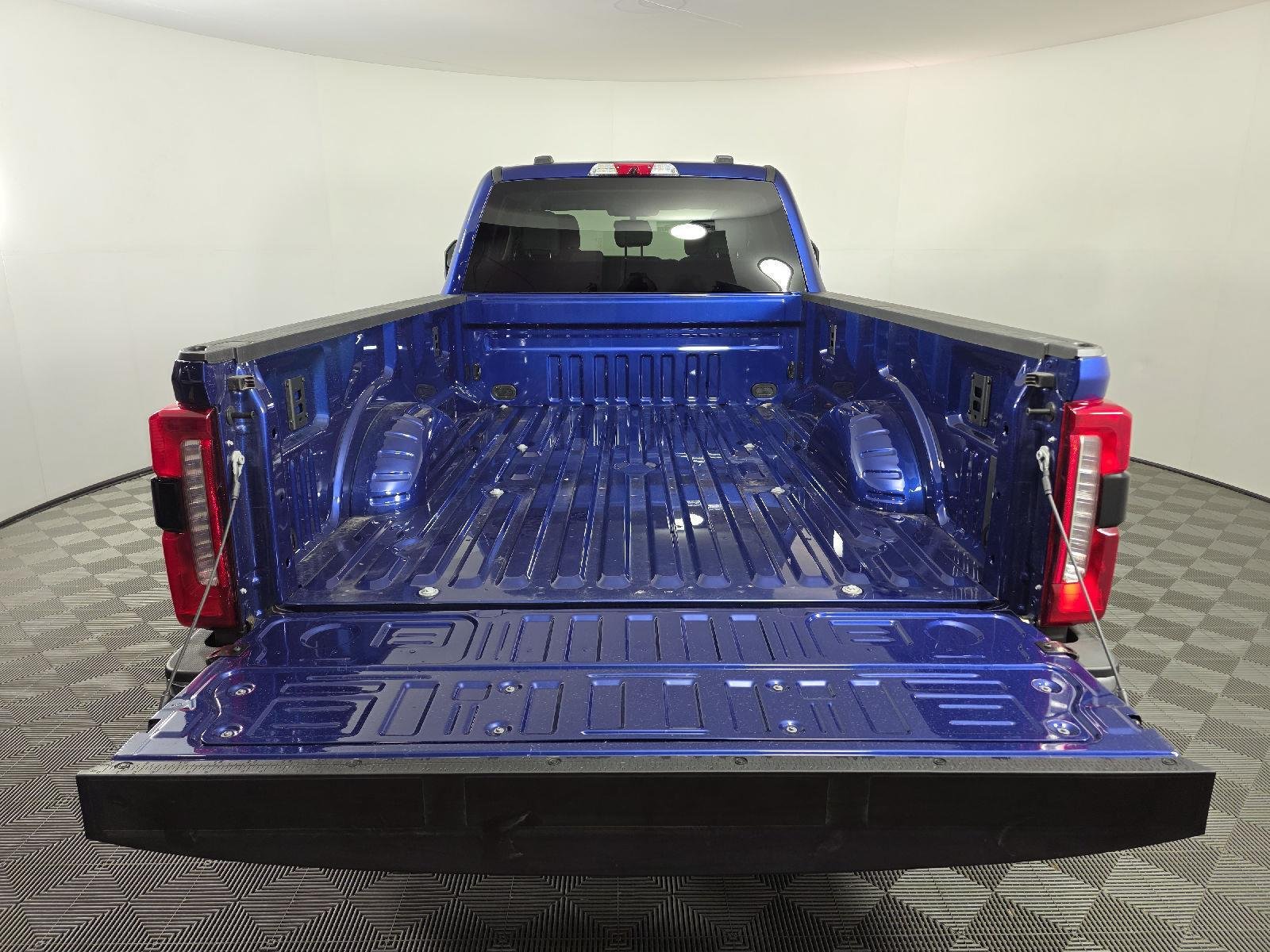 New 2026 Argon Blue Ford XLT image 5