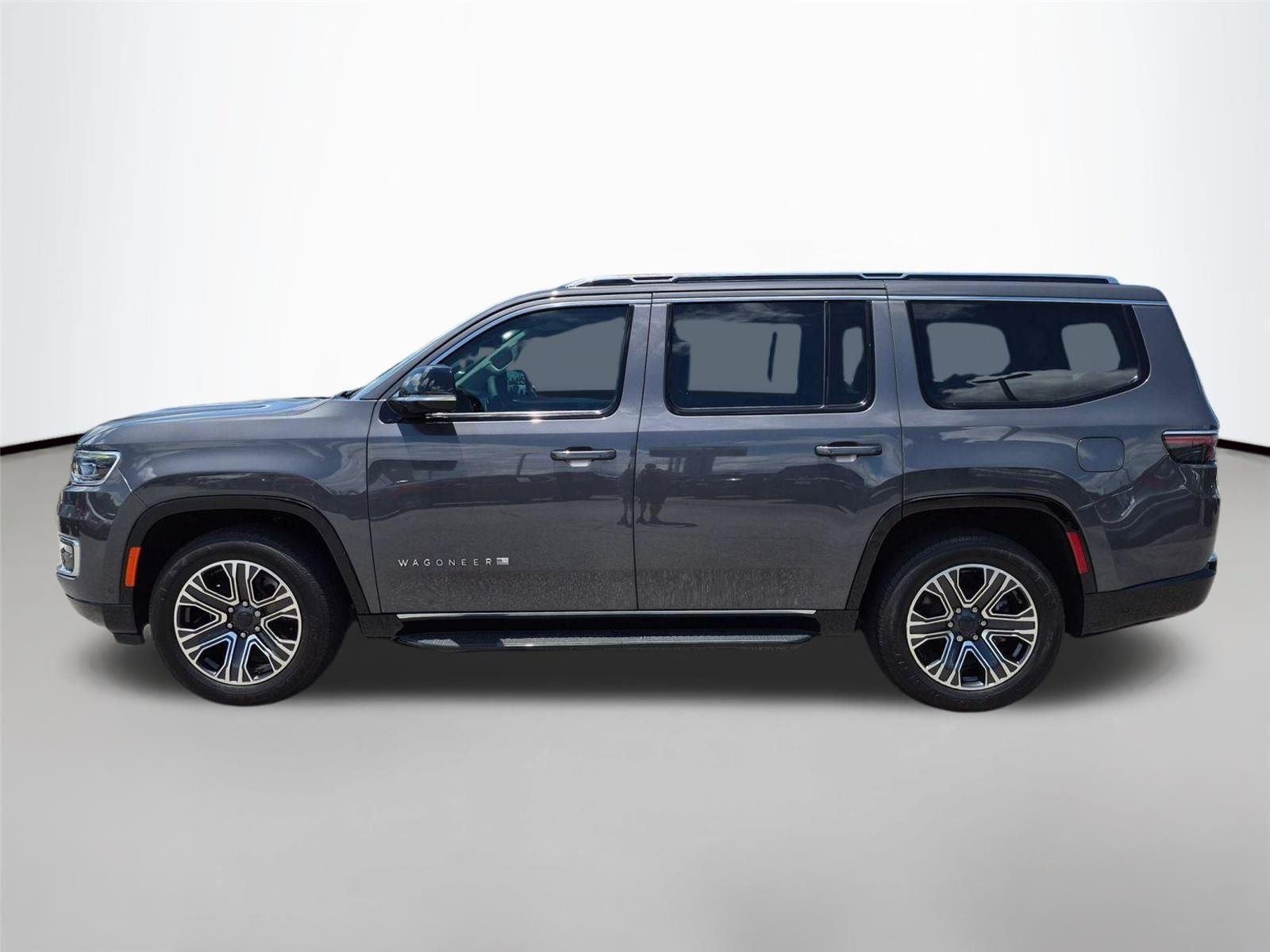 Used 2023 Baltic Gray Metallic Clearcoat Jeep Series II image 8