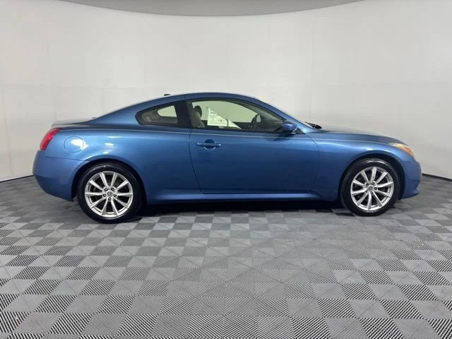 Used 2013 Lapis Blue INFINITI x image 30