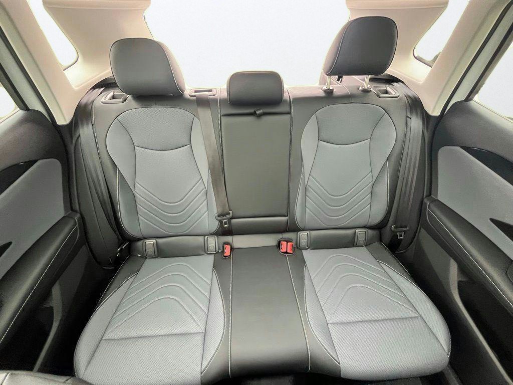 New 2026 White/off-white Volkswagen SE image 26